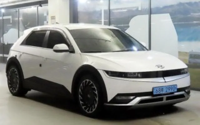 개인회생중고차대출 아이오닉 5 롱 레인지 4WD 매물 사진 7 - 2022/10 256,470km